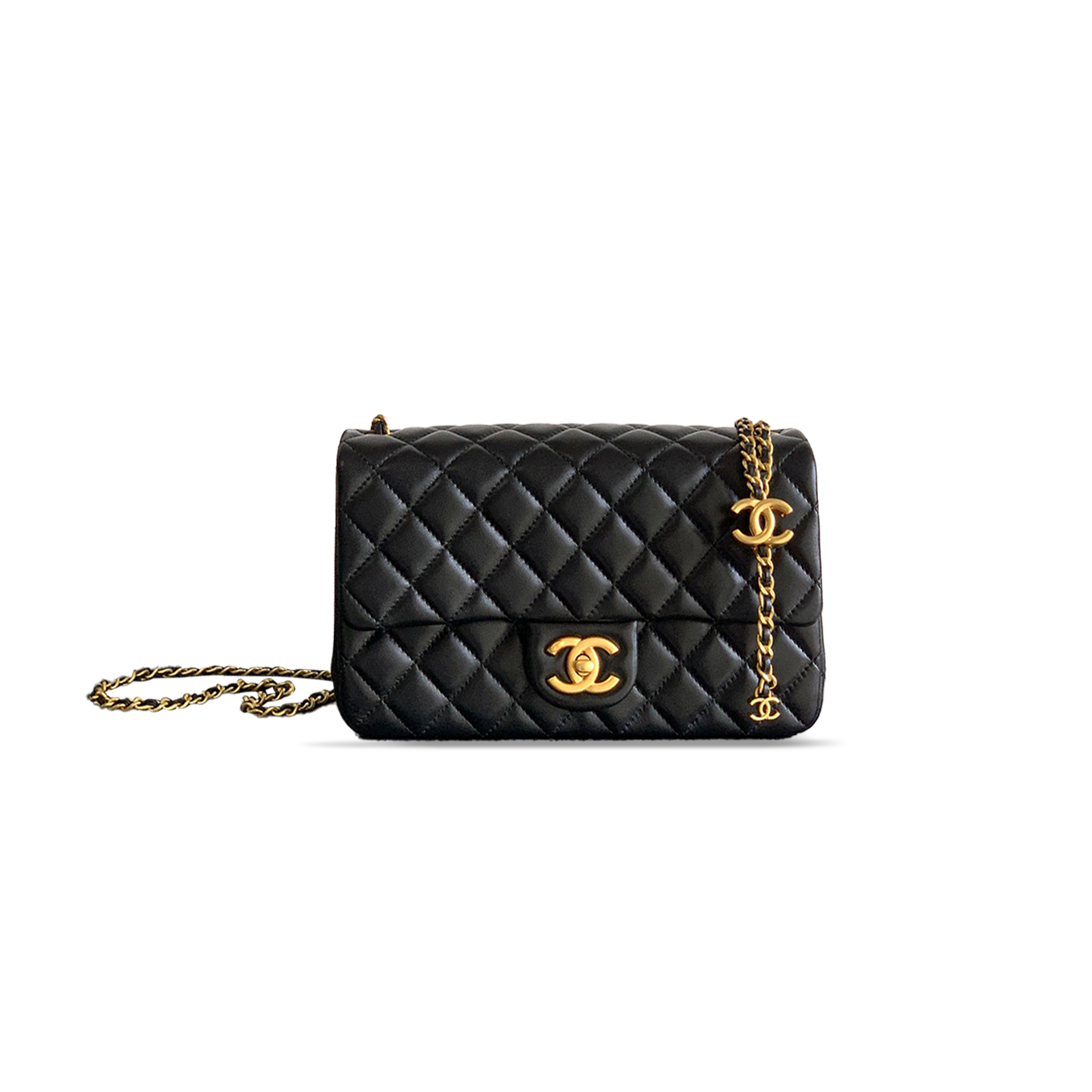 CHANEL LARGE FLAP BAG SHINY LANBSKIN IN BLACK 255301 (23.5*14.5*7cm)